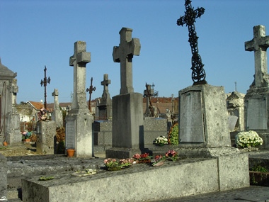 Enterrement Cimetière à Wahagnies