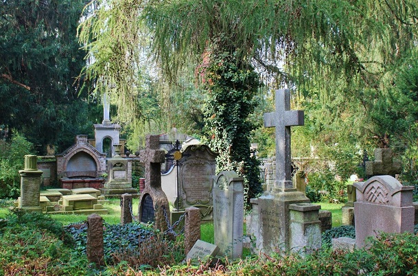 Enterrement Cimetière de Machault