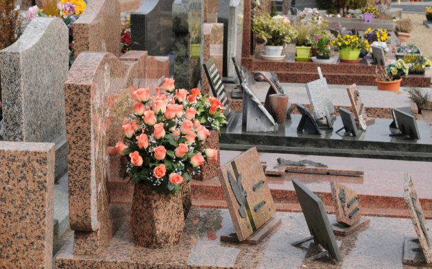 Cimetière à Cerisy-la-Forêt